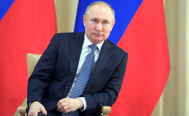 Рейтинг Путина вырос: россияне положительно оценили меры борьбы с COVID-19
