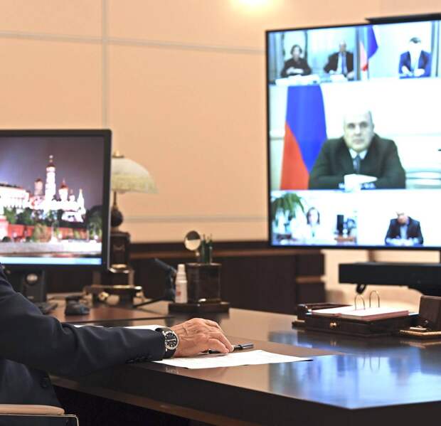 Кампания по рейтингу Путина в Bloomberg носила внутриэлитный характер