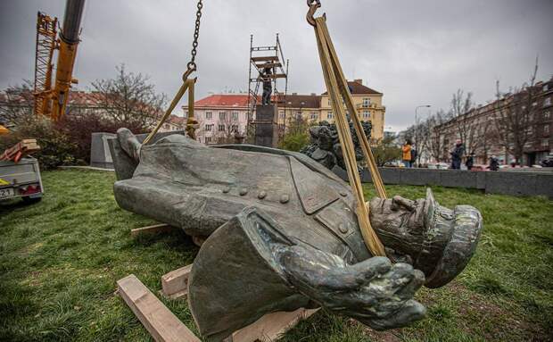 Снос памятника маршалу Коневу: Чехия может пойти по 