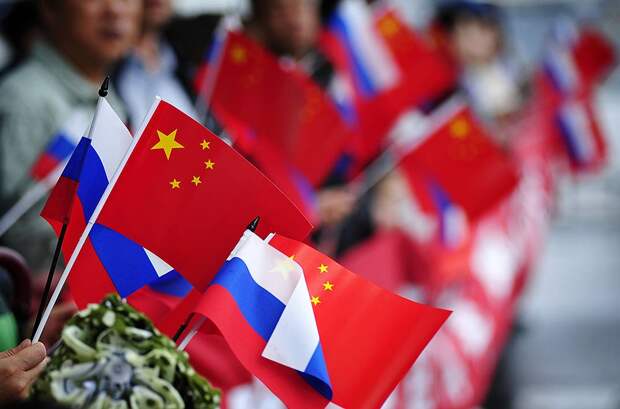 Битва за историю: Россия и Китай будут вместе противостоять Западу