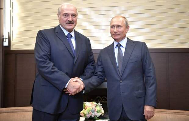 Последний шанс для Лукашенко: выгоден ли России белорусский майдан?