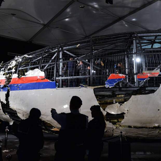 Годовщина MH17: Украина путается в показаниях, попытки обвинить РФ рушатся