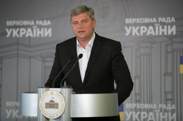 Депутат Рады признался, что Украина не в состоянии решить вопрос Донбасс