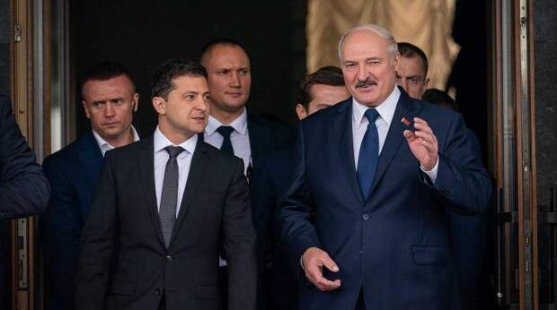 Как Зеленский плюнул в спину Лукашенко
