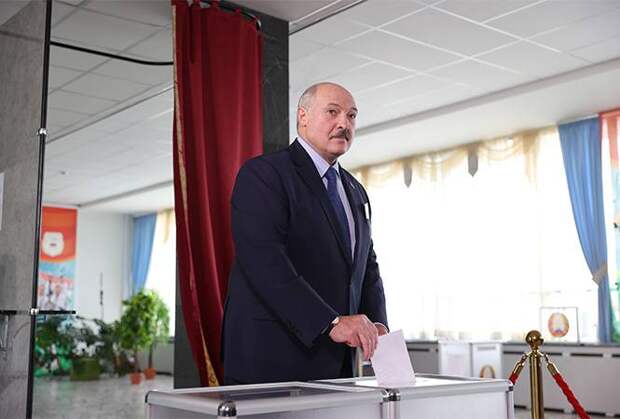 Политические реформы помогут Лукашенко стабилизировать ситуацию