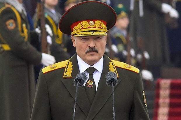 Лукашенко заговорил о российских войсках. В Москве ждут дворцовый переворот