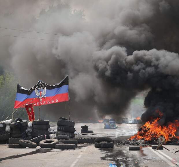 Война на Донбассе: почему Зеленский идет по пути Порошенко