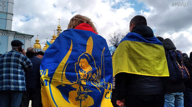 Сенатор Джабаров считает, что Украина стала «головной болью» Европы