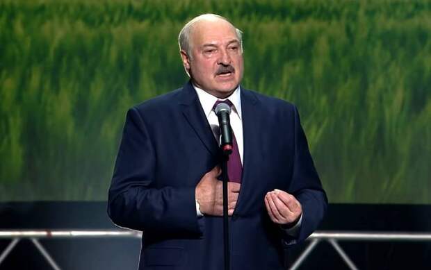 Gazeta Wyborcza: Лукашенко грозит Польше войной? Это сигнал для Путина