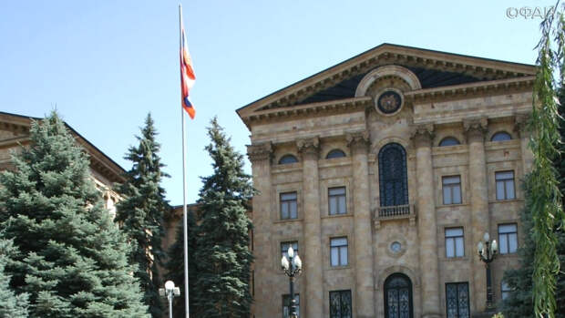 В Нацсобрании Армении сторонники Пашиняна из политальянса «Мой шаг» имеют 88 депутатских мандатов из 132