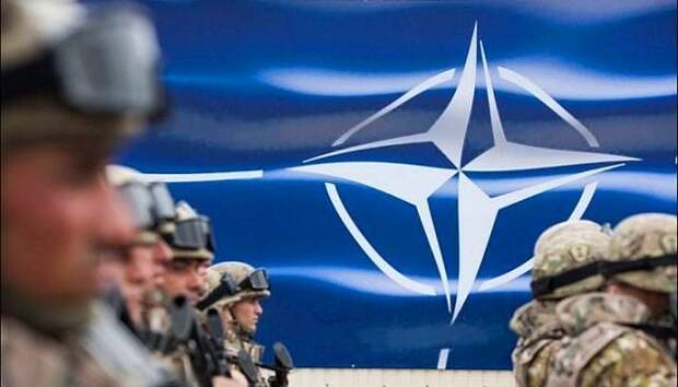 НАТО готовится воевать с Россией до последнего украинца