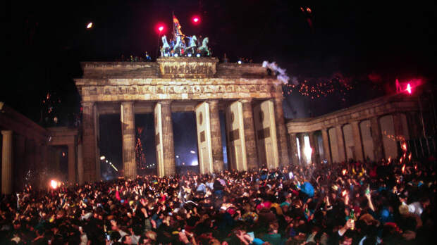30-летие объединения Германии: Гаспарян назвал главных проигравших