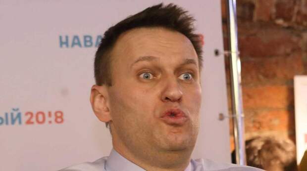 Навальный обвинил в покушении лично Путина