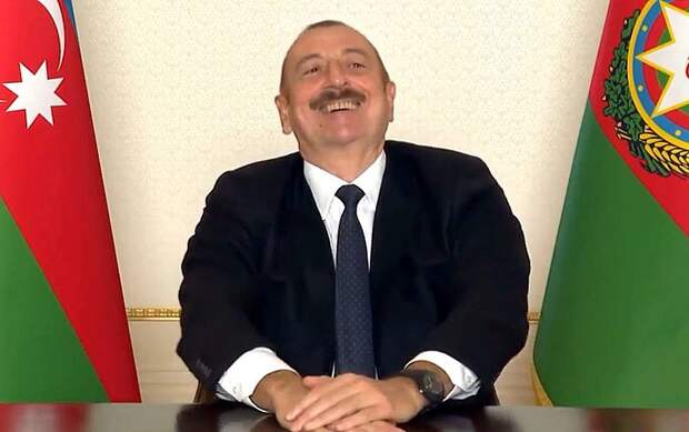 «Пашинян, что случилось?». Алиев высмеял главу Армении в видеообращении