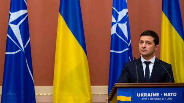 Эксперт считает, что НАТО поставила на Украине крест