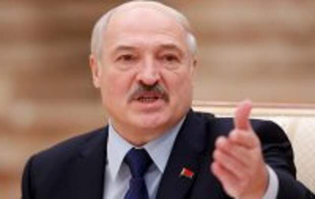 Лукашенко гонит из белорусского огорода Польшу и Литву