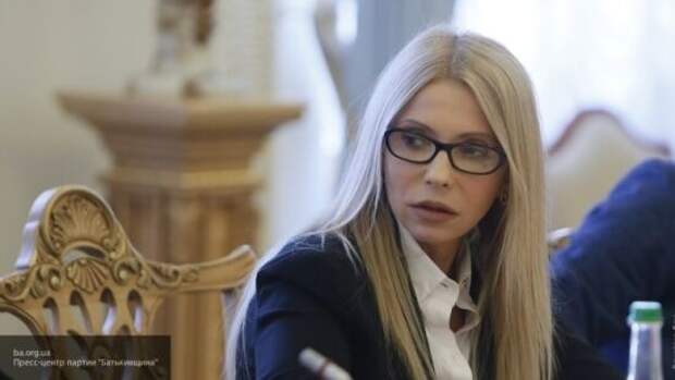 Тимошенко призвала Зеленского не уничтожать Украину