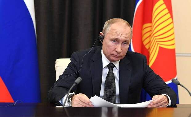 «Зачем мне его читать? Я же это писал» - Путин о тексте соглашения по Карабаху