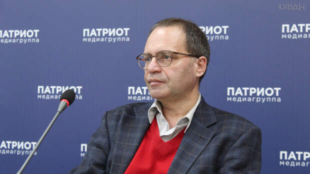 Эксперт считает, что НАТО поставила на Украине крест