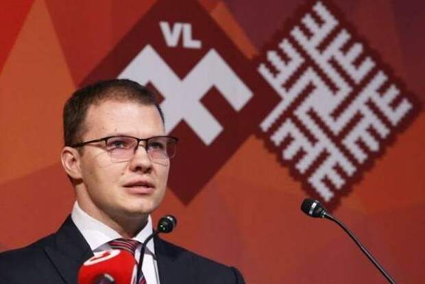 Русским Латвии запретят общаться со своими политиками на родном языке