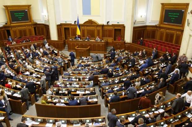 Украина продлила закон об особом статусе Донбасса