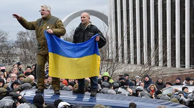 На Украине назвали сроки грядущего распада страны