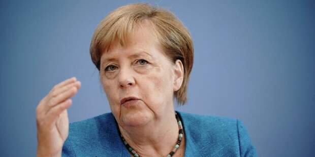 Меркель заявила о планах пересечь Россию по Транссибу