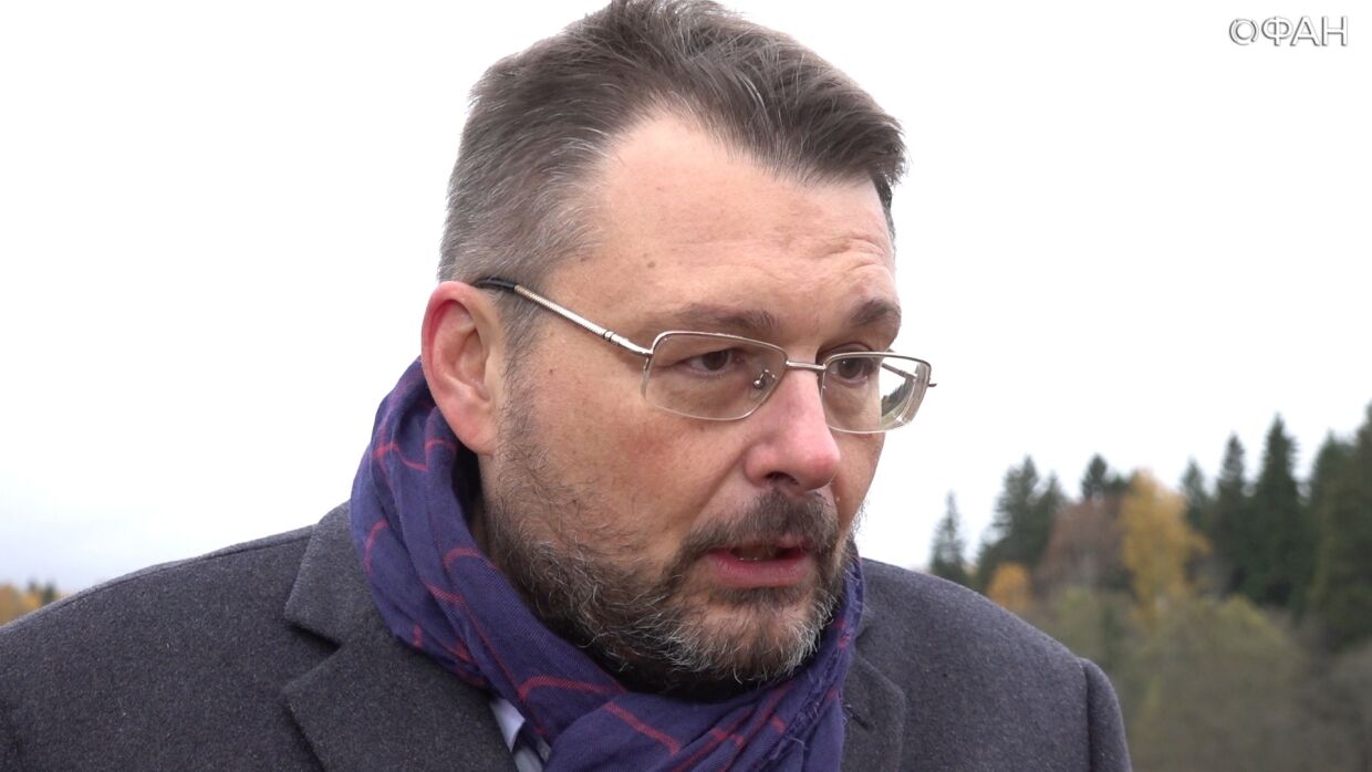 В Госдуме призвали лишить статуса депутата Резника и Вишневского после их встречи с МИД Финляндии