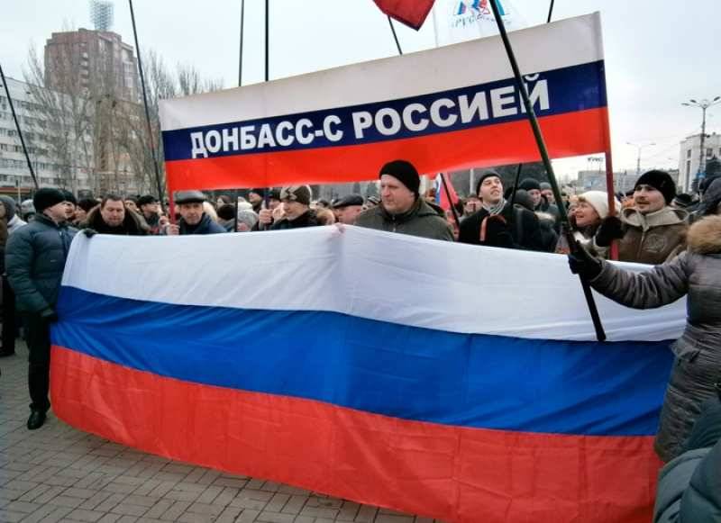 Украина атакует, а ЛДНР идут к воссоединению с Россией