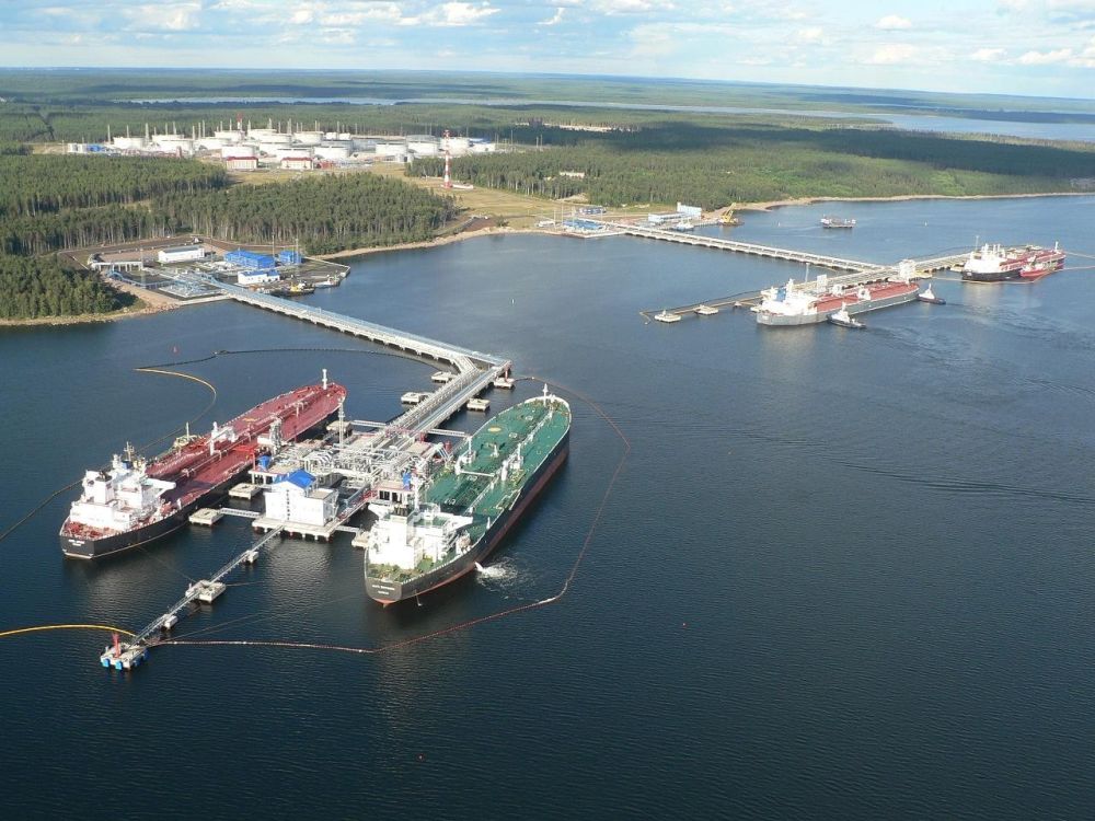 Нефтеналивной порт Приморск