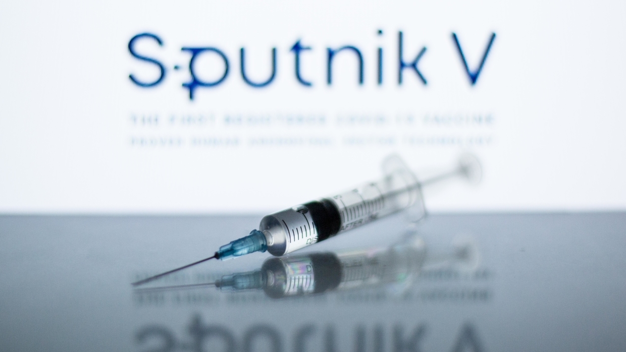 «Русская вакцина нужна Европе»: Ортега объяснил, почему Италия защищает «Спутник V»
