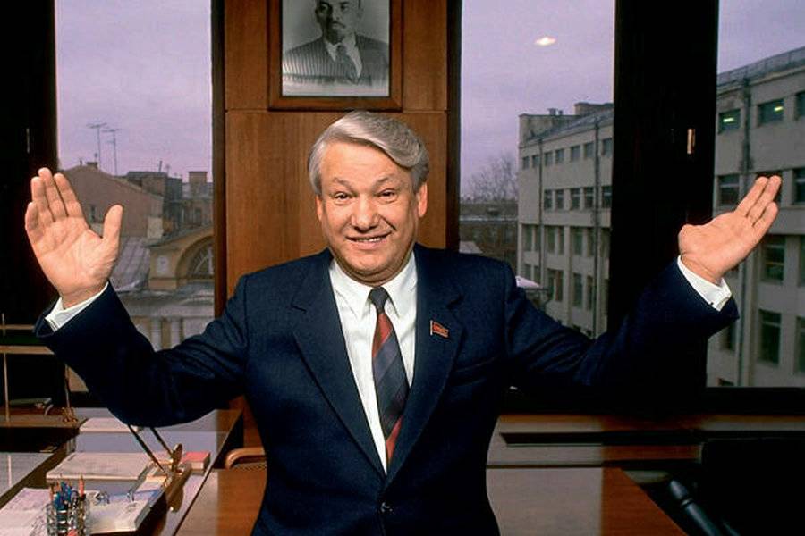 Ельцин: «Да нафиг нам этот Крым, этот Севастополь»