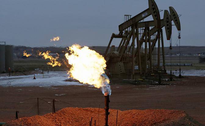 Крах сделки ОПЕК+ отбросит нефть к $30 за баррель