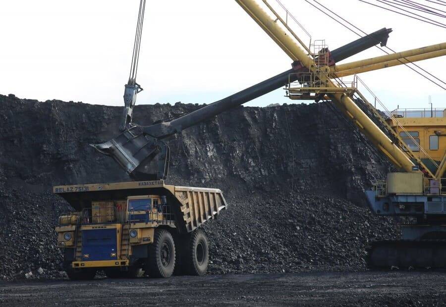 Уголь, загнанный в угол. Список дефицитных товаров в Казахстане пополнился