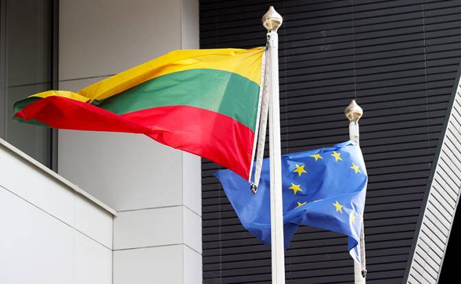 Литва сдуру объявила торговую войну Китаю, а теперь просит помощи у Европы